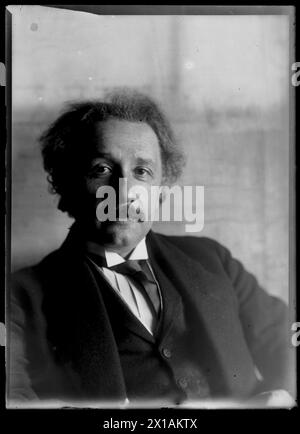 Picture Albert Einstein (1879-1955), portrait Albert Einstein., 1921 - 19210101 PD1112 - Rechteinfo: Rights Managed (RM) Stock Photo