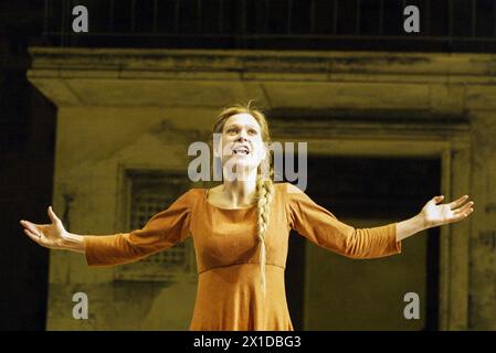 Juliet Rsc Stage Performance Sian Brooke (Juliet) in ROMEO AND JULIET by Shakespeare at the Royal ...