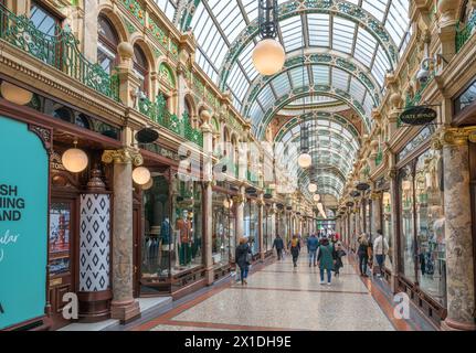 Shops in the County Arcade off Briggate, Leeds, West Yorkshire, England, UK Stock Photo