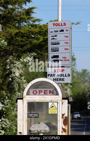 The Swinford 5p Toll Bridge, Witney, Oxfordshire, England Stock Photo