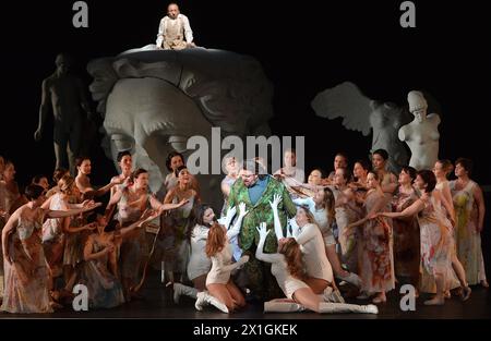 Salzburg - Opera 'Parsifal' by Richard Wagner rehearsals at Großes (Grosses) Festspielhaus on 18th March 2013. Premiere is on 23rd March 2013. PICTURE:  Johan Botha as Parsifal, - 20130318 PD3691 - Rechteinfo: Rights Managed (RM) Stock Photo