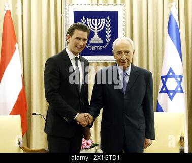 Austrian Foreign Minister Sebastian Kurz (L) and Israeli President Shimon Peres (R) during their meeting at the presidential residence in Jerusalem, Israel, 22 April 2014. Kurz is on an official tour of the Middle East. - 20140422 PD1711 - Rechteinfo: Rights Managed (RM) Stock Photo