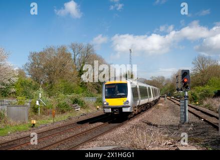 Chiltern Railways class 168 diesel train approaching Hatton station, Warwickshire, England, UK Stock Photo