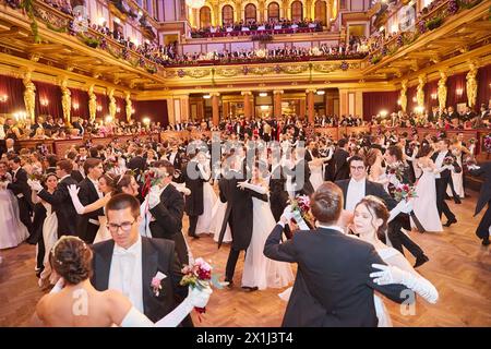 Vienna Philharmonic Ball 2020 at Wiener Musikverein in Vienna, Austria, on January 23, 2020. PICTURE:   dancers during opening ceremony - 20200123 PD14938 - Rechteinfo: Rights Managed (RM) Stock Photo