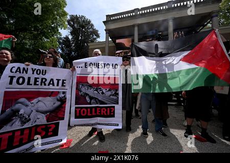 Venedig, Italy. 17th Apr, 2024. Demonstrators with Palestinian flags protest at the pre-opening in the Giardini on the grounds of the Art Biennale in Venice. The Biennale Arte opens on 20.04.2024 and runs until 24.11.2024. Credit: Felix Hörhager/dpa/Alamy Live News Stock Photo