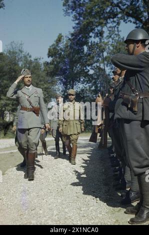 HRH PRINCE UMBERTO OF ITALY, MAY 1944 - HRH Prince Umberto inspecting a Guard of Honour during his visit to the Italian Corps of Liberation, Sparanise, Italy, Umberto II, King of Italy, Italian Army Stock Photo