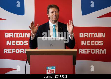 London, UK. 08th Apr, 2024. Leader of Reform UK Richard Tice speaks at a press conference to outline his party's policy's ahead of the general election at the Institute of Marine Engineering and Science Technology in London. The party outlined their plans for the 'crisis' in the National Health Service by providing tax breaks for people with private health insurance to ease the pressure on the NHS.politic, politics, political, political party, press conference, media, government, National Health Service NHS, Credit: SOPA Images Limited/Alamy Live News Stock Photo