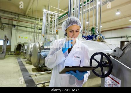 Appertization Autoclave sterilization in hermetically sealed containers by the method ...