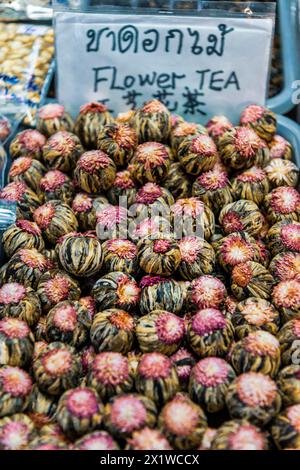 Tea blossoms on a market stall, tea flowers, blossom, plant, weekly market market, tea, drink, infusion, nutrition, drinking, Asian, traditional Stock Photo