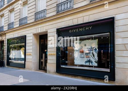 Exterior view of a Givenchy boutique in the Champs-Elysées district, Paris. Givenchy is a French fashion and luxury brand belonging to the LVMH group Stock Photo