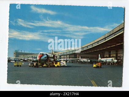 geography / travel, Germany, cities and communities, Berlin, transport, Tempelhof Airport, ADDITIONAL-RIGHTS-CLEARANCE-INFO-NOT-AVAILABLE Stock Photo