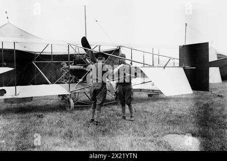 Army aeroplane - war games Lt. Geiger, 8/10/12, 1912. Shows Lieutenant Harold E. Geiger, a pioneer aviator. Stock Photo