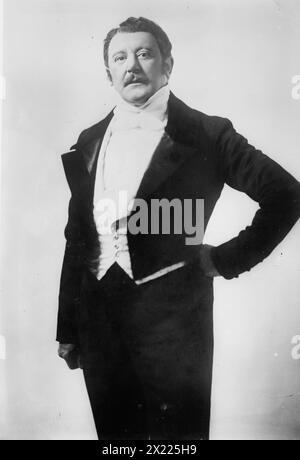 Chas. Hawtrey in &quot;Money&quot;, 1911. Shows Sir Charles Henry Hawtrey (1858-1923), an English actor, comedian and director. Stock Photo