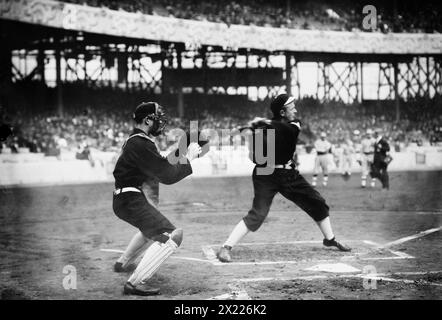 Christy Mathewson, New York, NL - World Series batting practice (baseball), 1911. Stock Photo