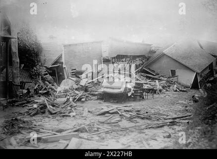 Austin/Dam Flood, wreck of School House, between c1910 and c1915. Stock Photo