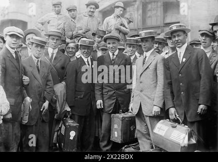 Olympic athletes arrive. Thos. H. Lilley, Andrew Sockalexis, 1912. Shows Thomas H. Lilley (1887-1954) and Andrew Sockalexis (1891-1919), American athletes who competed in the marathon at the 1912 Olympics in Stockholm, Sweden. Sockalexis was a member of the Penobscot Indian Nation. Stock Photo