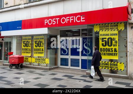 Slough, Berkshire, UK. 19th April, 2024. The Post Office branch in Slough High Street in Berkshire together with WH Smith, is closing down on 11th May 2024. This is reportedly after the rent increase made the business no longer viable. Locals are said to be really saddened at the closure and there are concerns about the impact that it will have on elderly residents who live in Slough or get the bus into the town from local villages. Credit: Maureen McLean/Alamy Live News Stock Photo