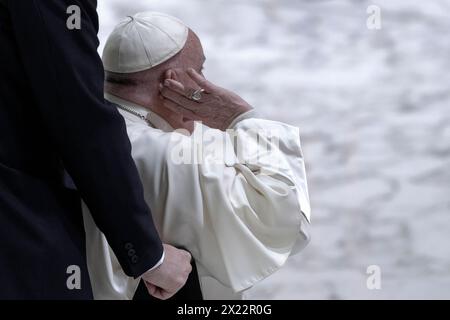 Vatican City, Vatican, 19 April 2024. Pope Francis meets the students of the National Italian Network of Peace Schools in the Paul VI hall at the Vatican. Maria Grazia Picciarella/Alamy Live News Stock Photo