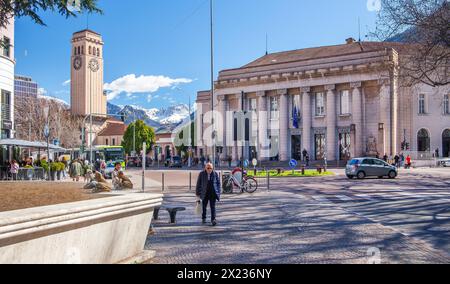 Main railway station with rose garden group 3002m in the background, Bolzano, Adige Valley, South Tyrol, Trentino-Alto Adige, Italy Stock Photo