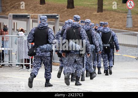 Soldiers of russian military forces of National Guard walking down the Red Square in Moscow Stock Photo