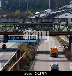 Wuppertal suspension railway crosses the A46 motorway at Sonnborner Kreuz, motorway junction, Wuppertal, North Rhine-Westphalia, Germany Stock Photo