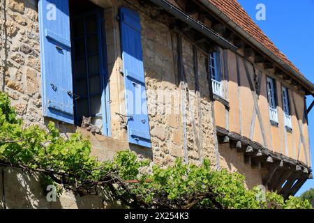 The village of Montignac Lascaux on the banks of the Vézère river in Périgord Noir and at the foot of the Lascaux hill where the most famous prehistor Stock Photo