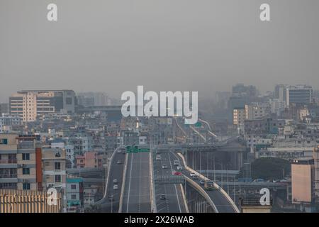 View of the Dhaka Elevated Expressway's Karwan Bazar ramp area in Dhaka city. Stock Photo