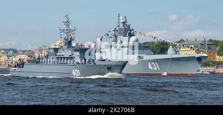 SAINT PETERSBURG, RUSSIA - JULY 25, 2019: Warships 'Ivan Antonov' and 'Admiral of the Fleet Kasatonov' on the naval parade in honor of Navy Day Stock Photo