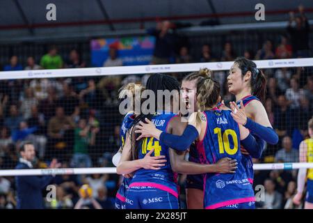 Florence, Italy. 20th Apr, 2024. Exultation of Scandicci's players during Playoff - Final - Savino Del Bene Scandicci vs Prosecco Doc Imoco Conegliano, Volleyball Italian Serie A1 Women match in Florence, Italy, April 20 2024 Credit: Independent Photo Agency/Alamy Live News Stock Photo