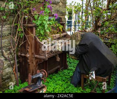 'Burt' garden feature in Machynlleth, Wales Stock Photo