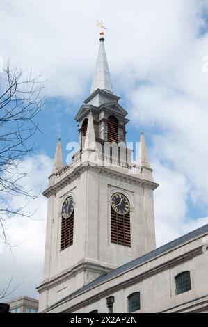 St Lawrence Jewry next Guildhall is a Church of England guild church in the City of London on Gresham Street, next to the Guildhall. It was destroyed Stock Photo