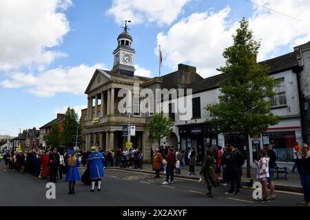 Chard, Somerset, UK. 21st Apr, 2024. Town cries leading the parade outside the Guildhall on Fore Street Sunday 21 st April 2024 Credit: Melvin Green / Alamy Live News Credit: MELVIN GREEN/Alamy Live News  Saint Georges Day Parade walking too Saint Marys Church for a Service. Stock Photo