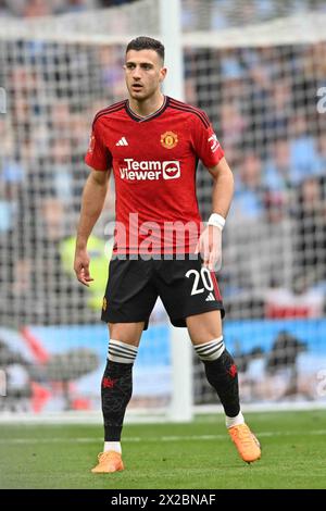 Wembley Stadium, London on Sunday 21st April 2024. Diogo Dalot (20 Manchester United) during the FA Cup Semi Final match between Coventry City and Manchester City at Wembley Stadium, London on Sunday 21st April 2024. (Photo: Kevin Hodgson | MI News) Credit: MI News & Sport /Alamy Live News Stock Photo