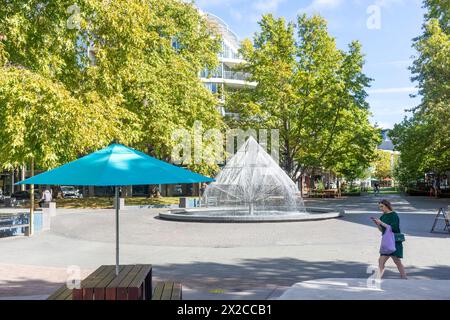 City Walk Fountain, Akuna Street, Central Canberra, Canberra, Australian Capital Territory, Australia Stock Photo