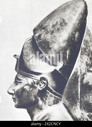 Pharaoh Thutmose III. Head of the statue. Photo from the mid-20th century. Stock Photo