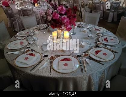 Jakarta, Indonesia - august 1, 2024 : wedding event dinner table set Stock Photo