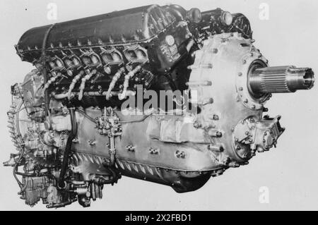 ROYAL AIR FORCE EQUIPMENT, 1939-1945. - Rolls-Royce Merlin XX, 1,390-hp, 12-cylinder liquid-cooled, supercharged in-line aircraft engine Stock Photo