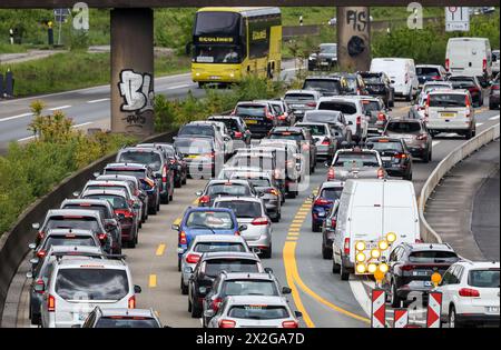 Duisburg, North Rhine-Westphalia, Germany - Traffic jam on the A40 motorway at the Kaiserberg junction. The busy area with the A40 and A3 motorways ha Stock Photo