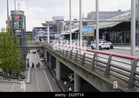 Hamburg, Germany. 23rd Apr, 2024. View of the terminals at 'Hamburg Airport Helmut Schmidt'. Hamburg Airport's annual press conference takes place on April 24. Credit: Marcus Brandt/dpa/Alamy Live News Stock Photo