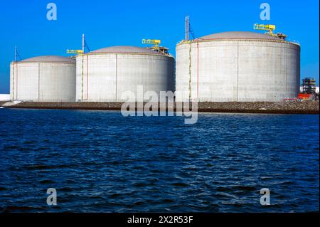 Crude Oil Storage at Europoort / Botlek Crude Oil and Chemical Storage ...