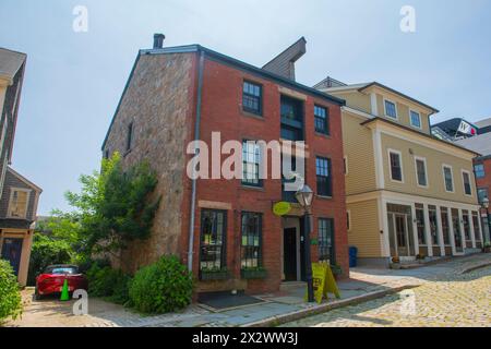 Be Jeweled on Centre Street in New Bedford Whaling National Historical Park in historic downtown of New Bedford, Massachusetts MA, USA. Stock Photo