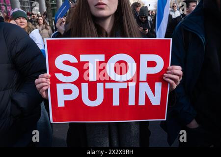 17.03.2024, Berlin, , Germany - Europe - Thousands of people (including many exiled Russians) protest in front of the Russian Embassy Unter den Linden Stock Photo