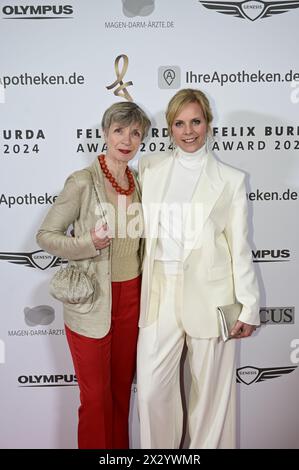 Anna Stieblich und Melanie Marschke bei der Verleihung des Felix Burda Award 2024 im Hotel Adlon Kempinski. Berlin, 21.04.2024 Stock Photo