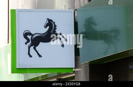 File photo dated 28/10/14 of a sign for Lloyds Bank. Lloyds Banking Group has seen its profits in the first three months of this year drop by 28% compared to the same period last year. Issue date: Wednesday April 24, 2024. Stock Photo