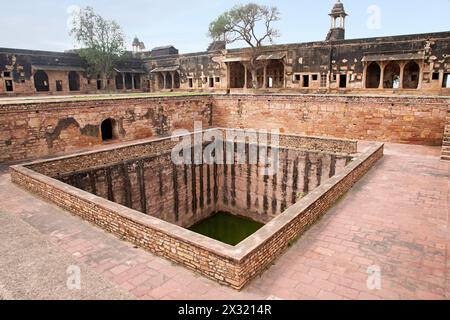 Interiors, Jahangir Mahal and Shah Jahan Mahal, Fort complex, Gwalior, Madhya Pradesh, India Stock Photo