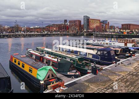 Liverpool, UK Moored narrowboats in the evening at Salthouse Dock. Stock Photo