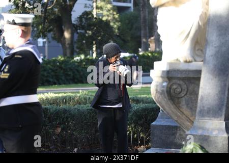 Sydney, Australia. 25th April 2024. The Coloured Digger event and Anzac Day March commemorates Aboriginal and Torres Strait Islanders who served our country in overseas conflicts. Credit: Richard Milnes/Alamy Live News Stock Photo