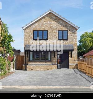 Last in a series of 40+ stages of builders work on new infill detached house now completed and up for sale ready for a customer to move in England UK Stock Photo