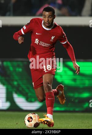 Bergamo, Italy. 18th Apr, 2024. Cody Gakpo of Liverpool FC during the UEFA Europa League match at Stadio di Bergamo, Bergamo. Picture credit should read: Jonathan Moscrop/Sportimage Credit: Sportimage Ltd/Alamy Live News Stock Photo
