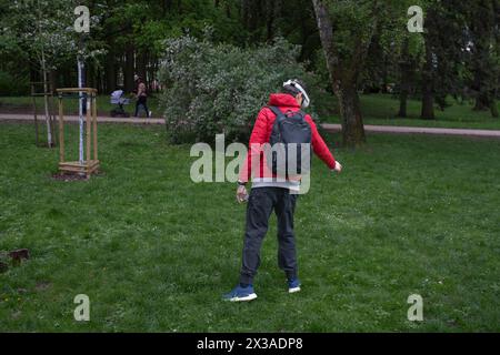 Warsaw, Poland. 25th Apr, 2024. A young man is seen using a VR (virtual reality) headset in Warsaw, Poland on 25 April, 2024. (Photo by Jaap Arriens/Sipa USA) Credit: Sipa USA/17�Թ����� Live News Stock Photo
